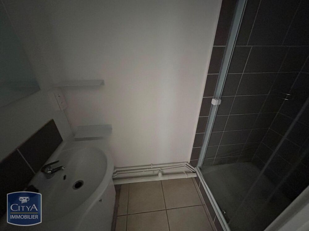 location Appartement - 2 pièce(s) - 46 m² Vichy (03200)