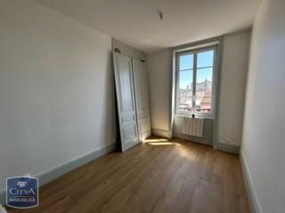 location Appartement - 3 pièce(s) - 68 m² Tassin-la-Demi-Lune (69160)