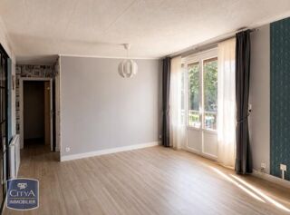  Appartement à louer 3 pièces 68 m²