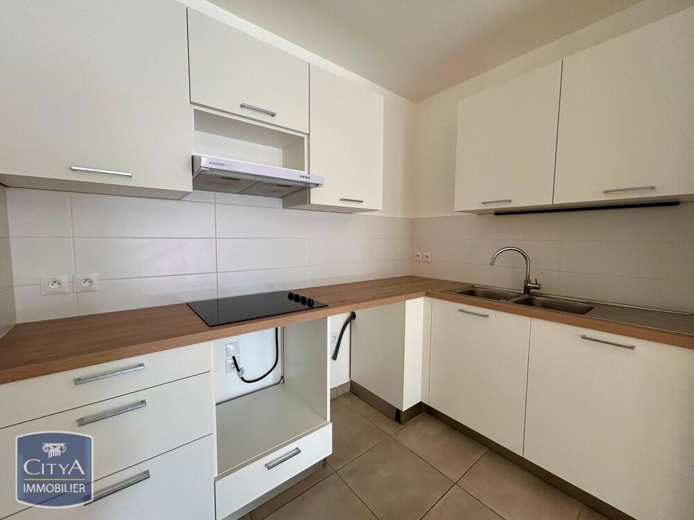 location Appartement - 2 pièce(s) - 51 m² Vénissieux (69200)
