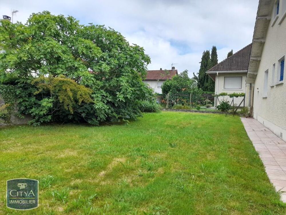À LOUER : Maison T6 située à Pau, dans le département de....