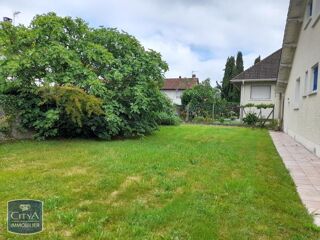  Maison à louer 6 pièces 173 m²