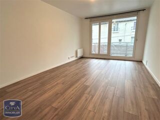  Appartement à louer 2 pièces 46 m²