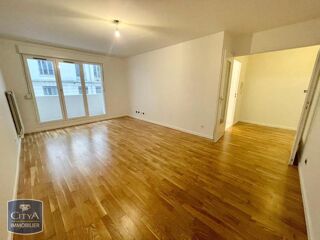  Appartement à louer 3 pièces 72 m²