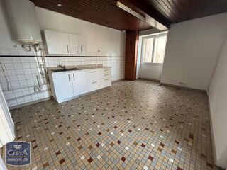  Appartement à louer 2 pièces 37 m²
