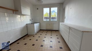 Appartement à louer 3 pièces 68 m²