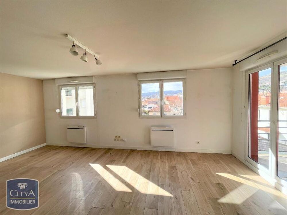 location Appartement - 3 pièce(s) - 62 m² Clermont-Ferrand (63000)