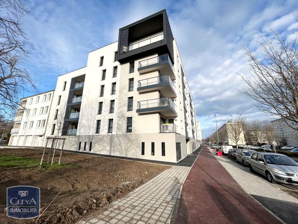location Appartement - 5 pièce(s) - 104 m² Caen (14000)