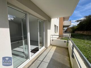  Appartement à louer 3 pièces 61 m²