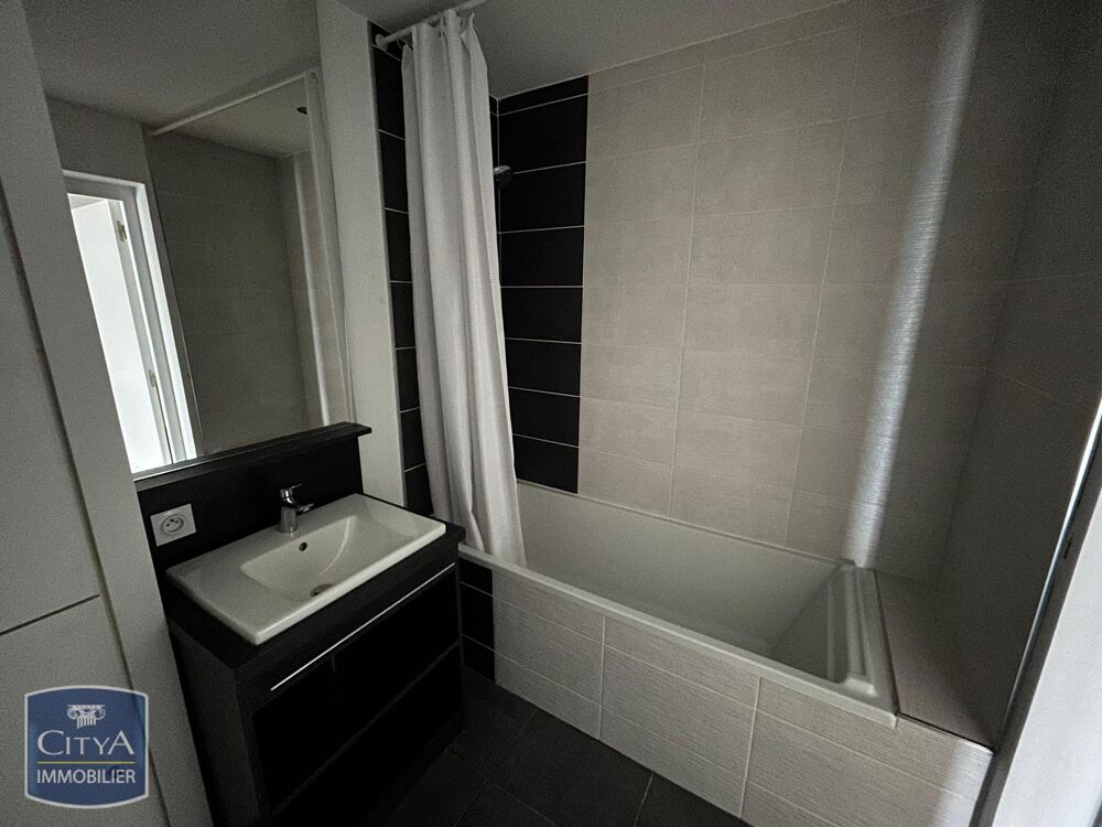 location Appartement - 4 pièce(s) - 82 m² Nantes (44300)