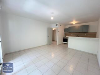  Appartement à louer 2 pièces 45 m²