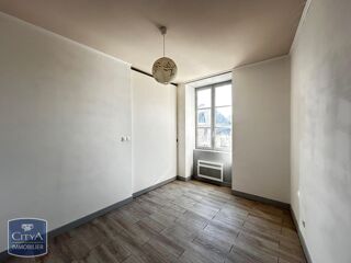  Appartement à louer 2 pièces 45 m²