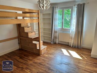  Appartement à louer 2 pièces 40 m²