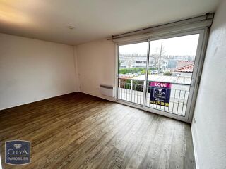  Appartement � louer 1 pi�ce 27 m�