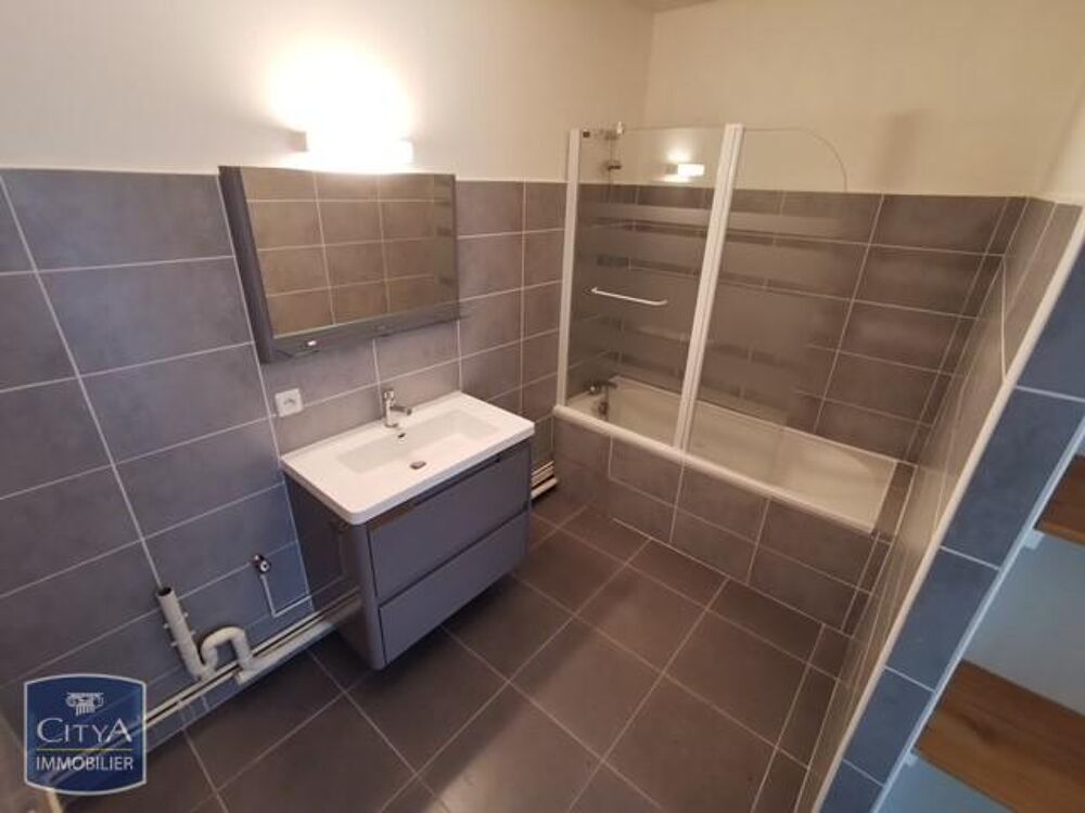 location Appartement - 2 pièce(s) - 80 m² Tournes (08090)