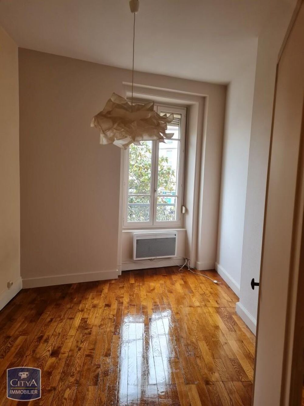 location Appartement - 2 pièce(s) - 43 m² Lyon 3