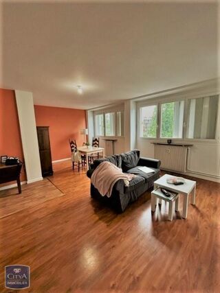  Appartement à louer 3 pièces 70 m²