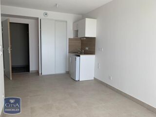  Appartement à louer 2 pièces 37 m²