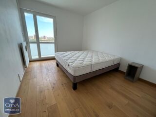  Appartement � louer 3 pi�ces 83 m�