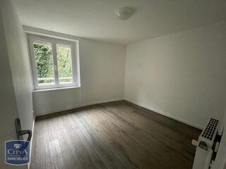  Appartement à louer 4 pièces 57 m²