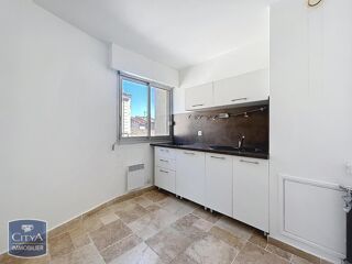  Appartement à louer 2 pièces 53 m²