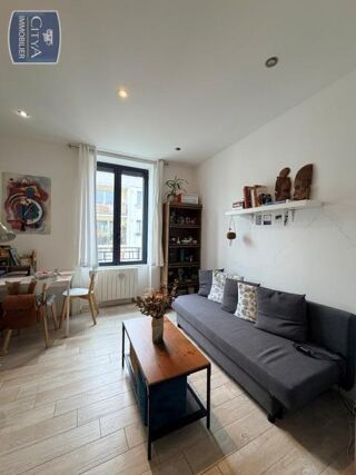 location Appartement - 2 pièce(s) - 32 m² Lyon 7