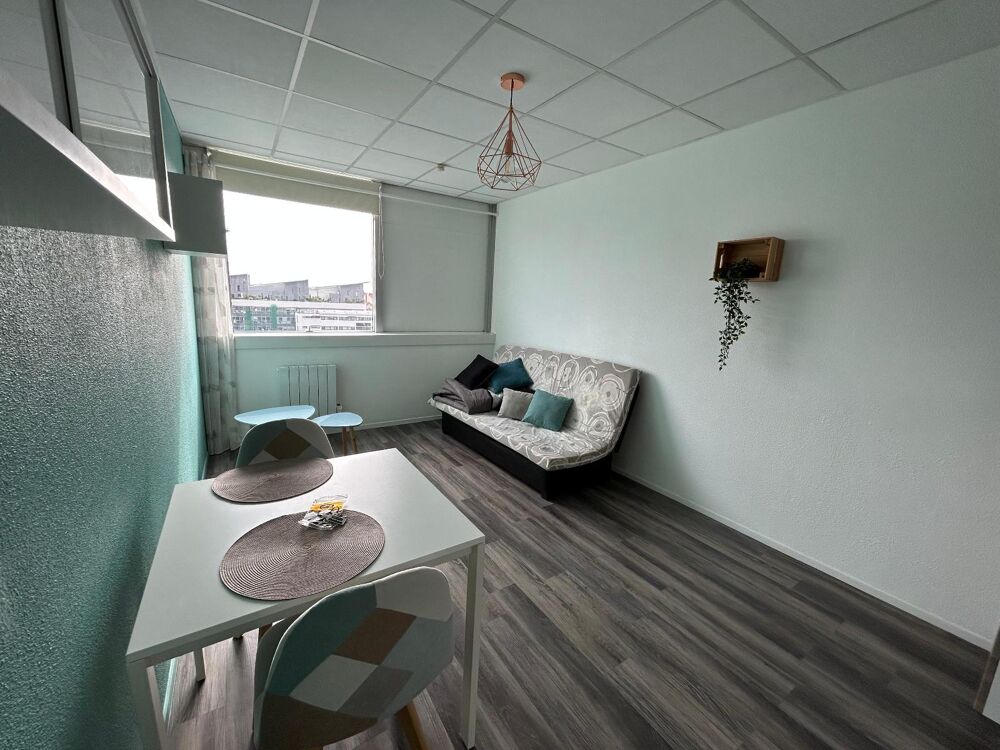 Centre Ville - À LOUER : Appartement T1 situé dans le qu....
