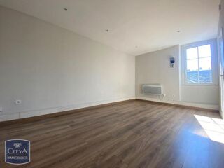  Appartement à louer 1 pièce 24 m²