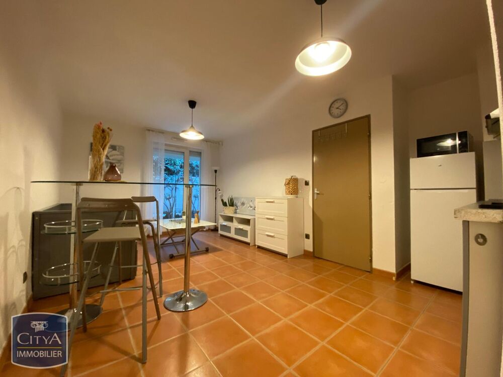 À LOUER : Découvrez ce charmant appartement T2 meublé et....