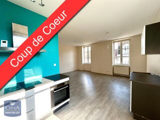  Appartement à louer 4 pièces 79 m²