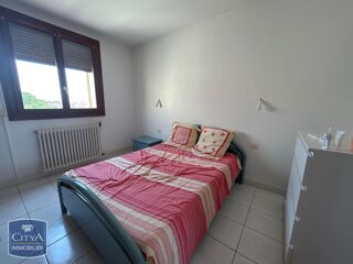  Appartement à louer 3 pièces 80 m²