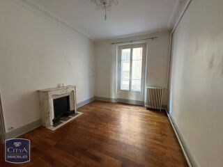  Appartement à louer 3 pièces 76 m²