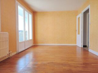  Appartement  vendre 4 pices 77 m