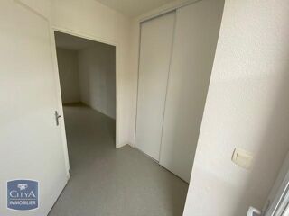  Appartement à louer 1 pièce 27 m²