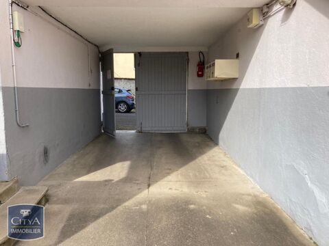 Parking / Garage  louer 