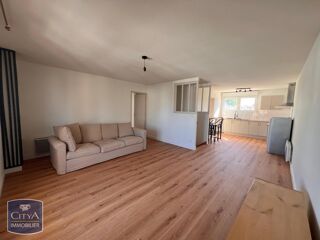  Appartement à louer 3 pièces 79 m²