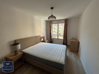  Appartement à louer 3 pièces 58 m²