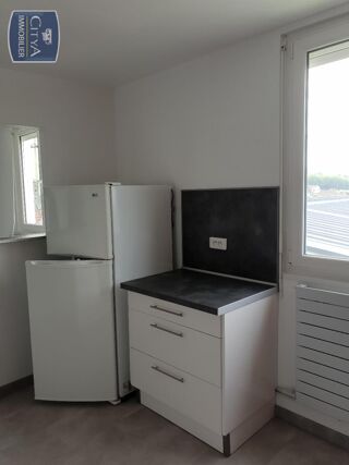  Appartement à louer 1 pièce 30 m²
