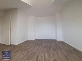  Appartement à louer 2 pièces 39 m²