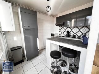  Appartement à louer 3 pièces 63 m²