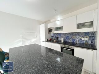  Appartement à louer 3 pièces 60 m²
