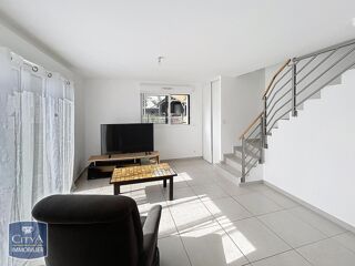 location Maison - 5 pièce(s) - 105 m² Plumergat (56400)