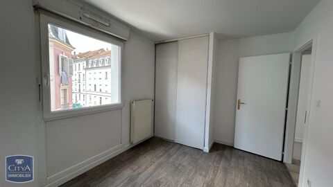  Appartement � louer 4 pi�ces 82 m�