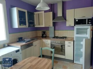  Appartement à louer 4 pièces 64 m²