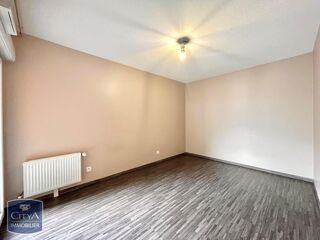  Appartement à louer 3 pièces 66 m²