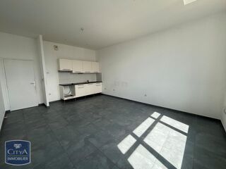  Appartement à louer 2 pièces 52 m²