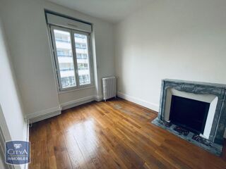  Appartement à louer 3 pièces 57 m²