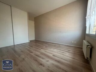  Appartement à louer 3 pièces 66 m²