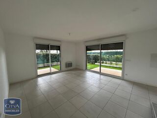  Appartement à louer 3 pièces 68 m²