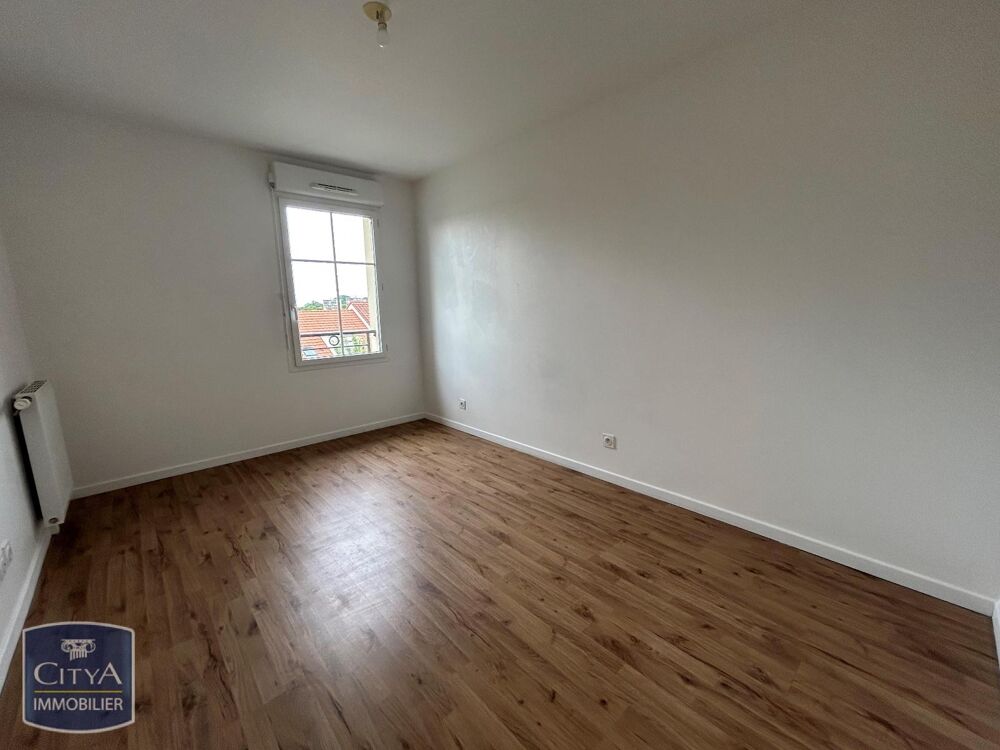 À LOUER : Appartement T2 situé à Évreux, dans le départe....